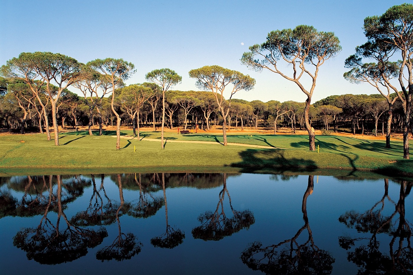 https://mail.portugalgolfcourses.info/uploads/golf-courses/Vilamoura_Millennium_Golf_Course_PrYsPGzdRY_20240609115955.jpg